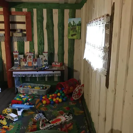 مزرعة للإقامة Na Zielonej Lace... روسيان-نيدا