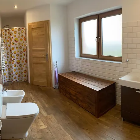 Na Zielonej Lace... مزرعة للإقامة روسيان-نيدا